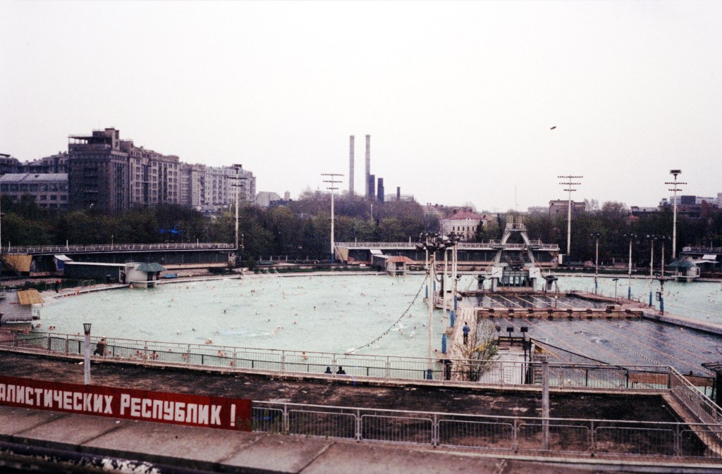 A swimming pool in the foundations of the Cathedral